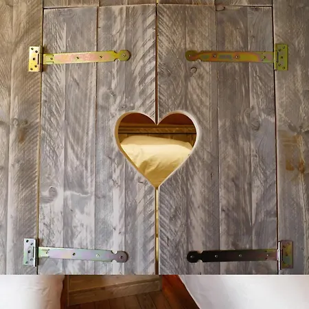 Luxussátor Stoere Safaritent Voor 7 Personen Met Prive Sanitair Sleepy Behelp